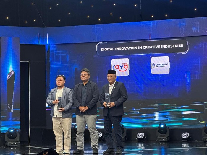 UT Raih Digital Innovation Awards 2026, Perkuat Tren Pendidikan Digital
