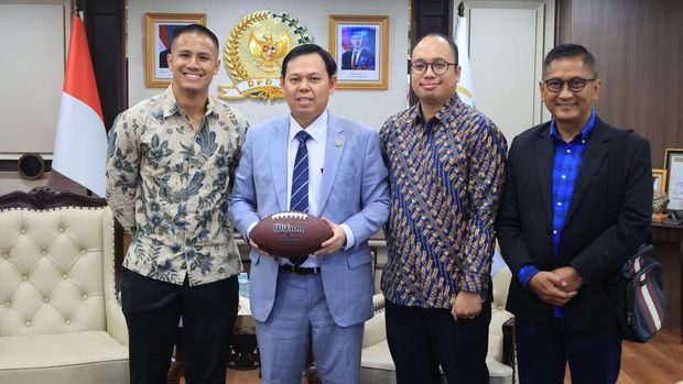 Asosiasi American Football Indonesia (AAFI) melakukan pertemuan dengan Ketua DPD RI, Sultan B. Najamudin. Ini upaya memperkuat pengembangan olahraga flag football di berbagai daerah di Indonesia.