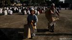 Alun-alun Pamulang Dipenuhi Jemaah Salat Idul adha