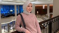 Ayana Moon berterima kasih atas segala dukungan dan doanya yang mau kuliah di Oxford. Ia sebelumnya diterima di universitas itu lewat jalur pendaftaran mandiri. (Foto: dok Instagram xolovelyayana)