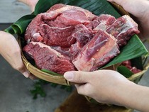 Cara Menyimpan Daging Qurban yang Tepat, Jangan Asal Masukkan Kulkas!