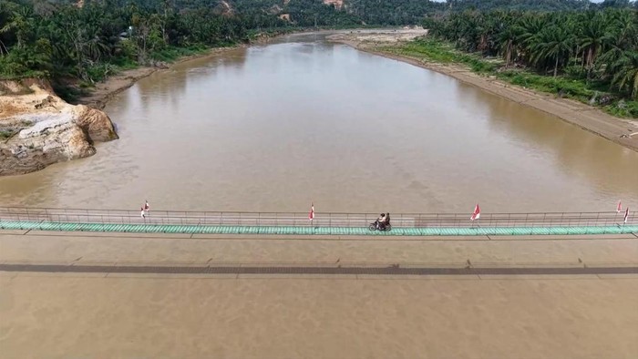 Jembatan Gantung Perintis Garuda