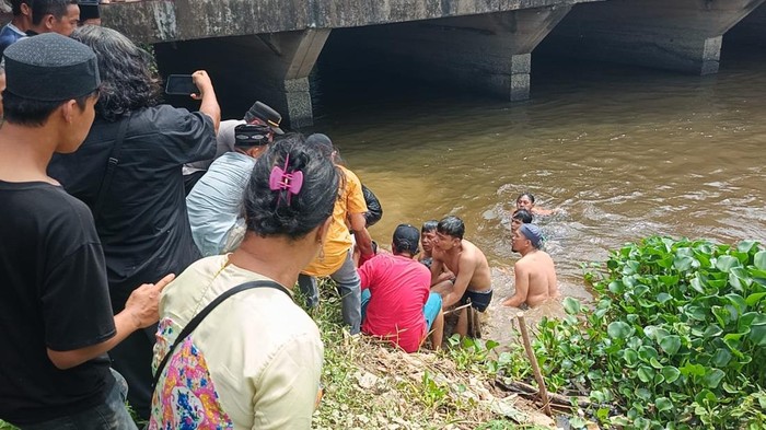 Korban tenggelam saat mencuci usus ditemukan meninggal dunia