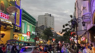 Braga yang Tak Pernah Benar-benar Sepi