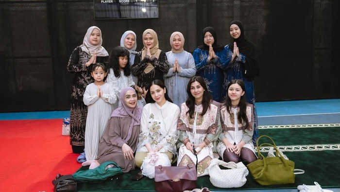 Potret Idul Adha Nagita Slavina Saat Raffi Ahmad Haji