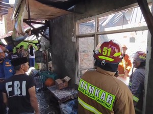 Lima Bedeng di Bandar Lampung Ludes Terbakar