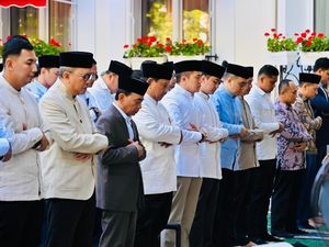 Prabowo Salat Idul Adha Bersama Diaspora di Wisma Indonesia Paris