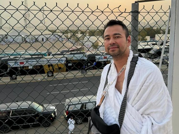Doa Raffi Ahmad Saat Haji: Punya Anak Lagi-Sejahtera Akhirat