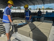 Warga Binaan Lapas Tangerang Produksi Bahan Bangunan