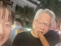 CEO NVIDIA Rela Bayari Semua Pembeli demi Tak Antre Beli Jagung Bakar
