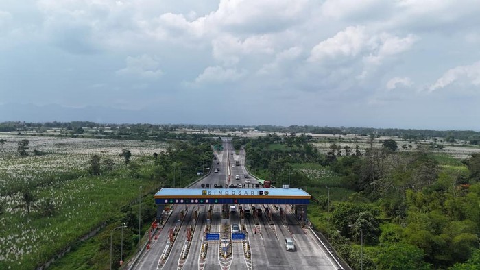 Gerbang Tol Pandaan-Malang.