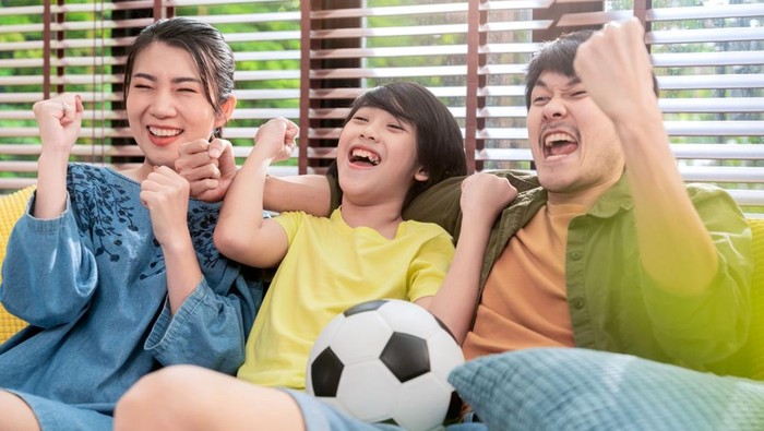 Ilustrasi nonton bola