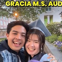 Jerome tak ragu menunjukkan rasa bangganya pada Gracia. Saat nama wanita itu dipanggil untuk maju ke panggung, Jerome pun meneriakkan nama wanita spesialnya itu. “Gracia, Let’s Go,” teriaknya. Foto: Dok. Instagram Jerome Polin, Gracia Caroline