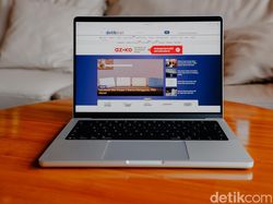 Unboxing MacBook Pro M5 Pro di RI, Laptop AI Apple Rp 40 Jutaan