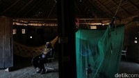 Kepala adat suku Kayapo, Megaron Txucarramae, menyatakan komitmennya untuk melanjutkan perjuangan pemimpin adat legendaris Brasil, Raoni Metuktire, dalam menjaga hutan hujan Amazon dan memperjuangkan hak masyarakat adat.  REUTERS/Adriano Machado