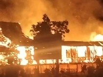 Gereja Katolik di Mimika Terbakar, Api Diduga dari Lilin yang Lupa Dipadamkan