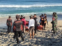 Liburan Idul Adha Berujung Petaka, 2 Wisatawan Digulung Ombak di Pantai Lakey