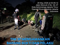 Polisi Bongkar Sindikat Curanmor-Bandar Sabu di Jaktim, 8 Orang Diamankan