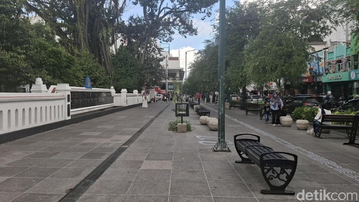 Suasana Malioboro Jogja pada libur H+1 Idul Adha, Kamis (28/5/2026).