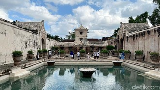 Taman Sari, Destinasi Favorit Jogja di Long Weekend