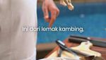 Yuk Intip! Keseruan Cinta Laura Masak Kepala Kambing Bareng King Abdi