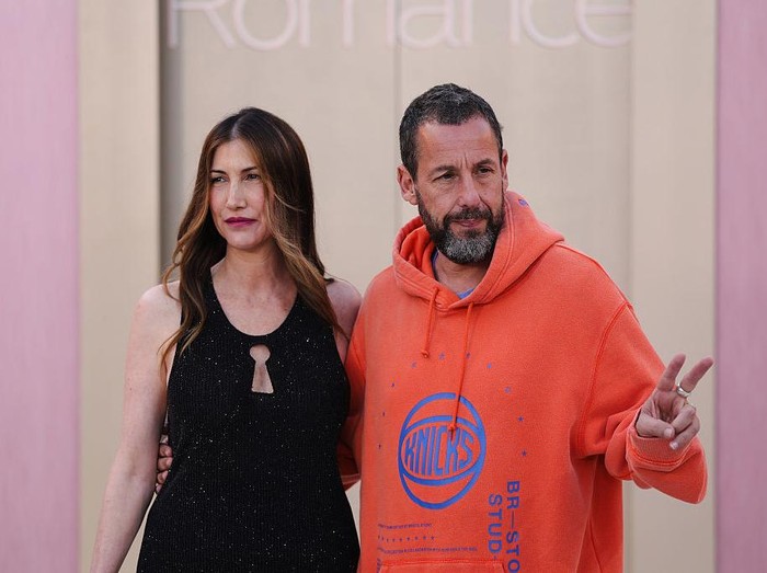 LOS ANGELES, CALIFORNIA - MAY 26: (L-R) Jackie Sandler and Adam Sandler attend the world premiere of Netflixs 