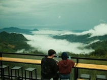 Adem! Di 5 Kafe Garut Ini Bisa Ngopi Ditemani View Sawah hingga Bukit