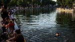 Gelombang Panas Paris, Warga Serbu Canal Saint-Martin