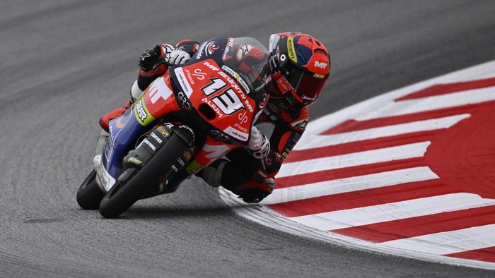 BARCELONA, SPAIN - MAY 15:  Hakim Danish of Malaysia and AEON Credit MT Helmets MSI rounds the bend during the MotoGP of Catalonia - Free Practice during free practice ahead of the MotoGP of Catalonia at Circuit de Barcelona-Catalunya on May 15, 2026