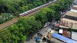 Jalan Amblas di Lenteng Agung Picu Macet Panjang