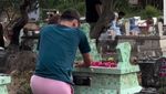 Justin Hubner Sesenggukan di Makam Ibunda Jennifer Coppen Jelang Menikah
