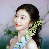 Meski telah dibantah, imej Jing Tian kembali tercoreng dan ia menghilang dari dunia hiburan. Dilansir Kbizoom, bintang ‘Si Jin’ tersebut menjual sejumlah propertinya karena belum lagi kembali ke dunia hiburan. Foto: Weibo
