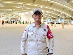 Jangan Terpisah, Ini Kunci Aman Lempar Jumrah di Mina
