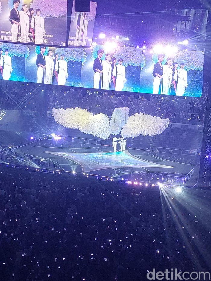 Konser F*FOREVER