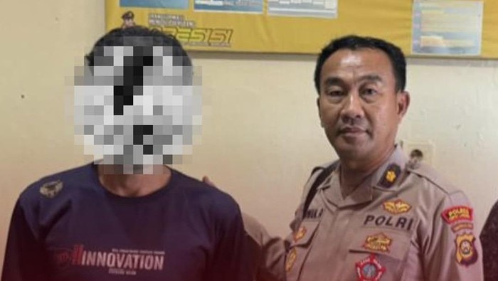 Polisi saat menangkap pelaku penombakan di Empat Lawang