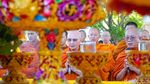 Momen Khusyuk Pengambilan Api Dharma Waisak di Mrapen