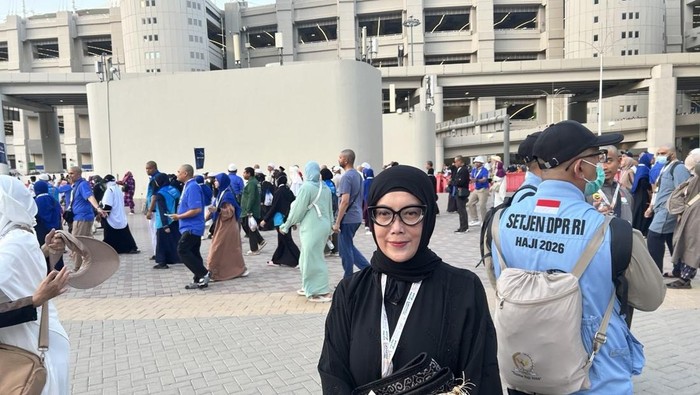Anggota Timwas Haji DPR Selly Andriany Gantina di area Jemarat, Mina, Arab Saudi, Jumat (29/5/2026).