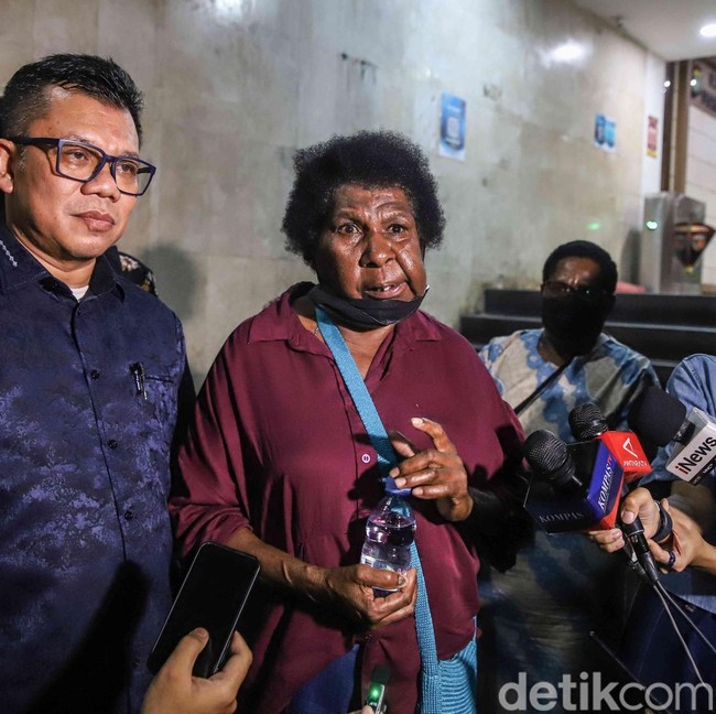 Tokoh Adat Papua Laporkan Pembuat Film Dokumenter Pesta Babi