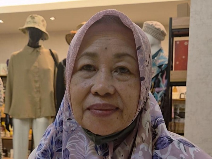 UMKM Dirasa dengan produk andalan serundeng krispi.