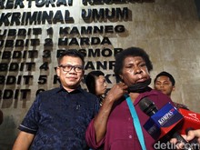 Mama Sinta Ngaku Kecewa Wajahnya Ditampilkan Tanpa Izin di Film Pesta Babi