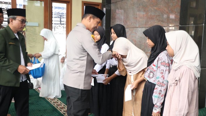 Bimrotal di Polres Blitar Kota