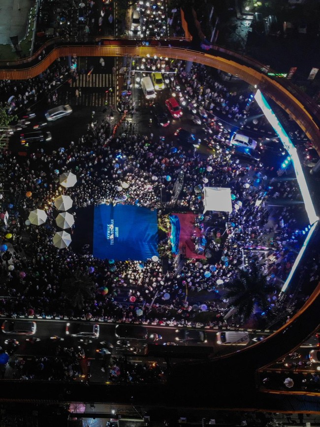 Ribuan Warga Padati Car Free Night Istimewa di Cibinong