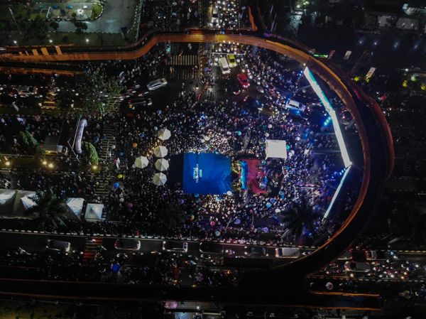 Ribuan Warga Padati Car Free Night Istimewa di Cibinong