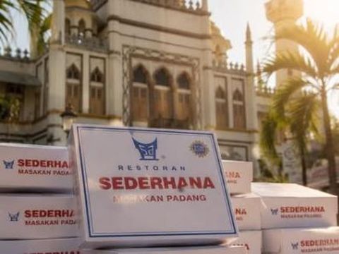 Buka Cabang di Singapura, Restoran Sederhana Disambut Antusias 'Warlok'