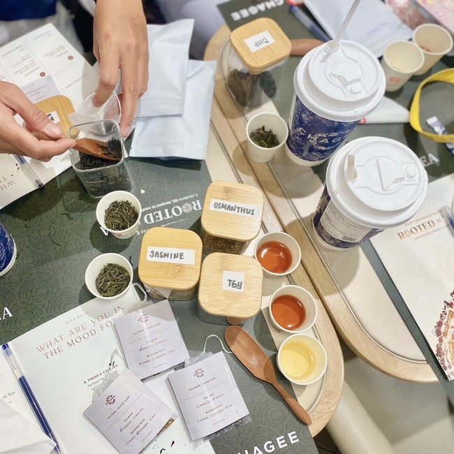 Seru! Belajar Racik Teh Artisan dan Tea Pairing Klasik di Sini