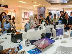 Dolar AS Menguat, Minat Belanja Gadget Tetap Tinggi