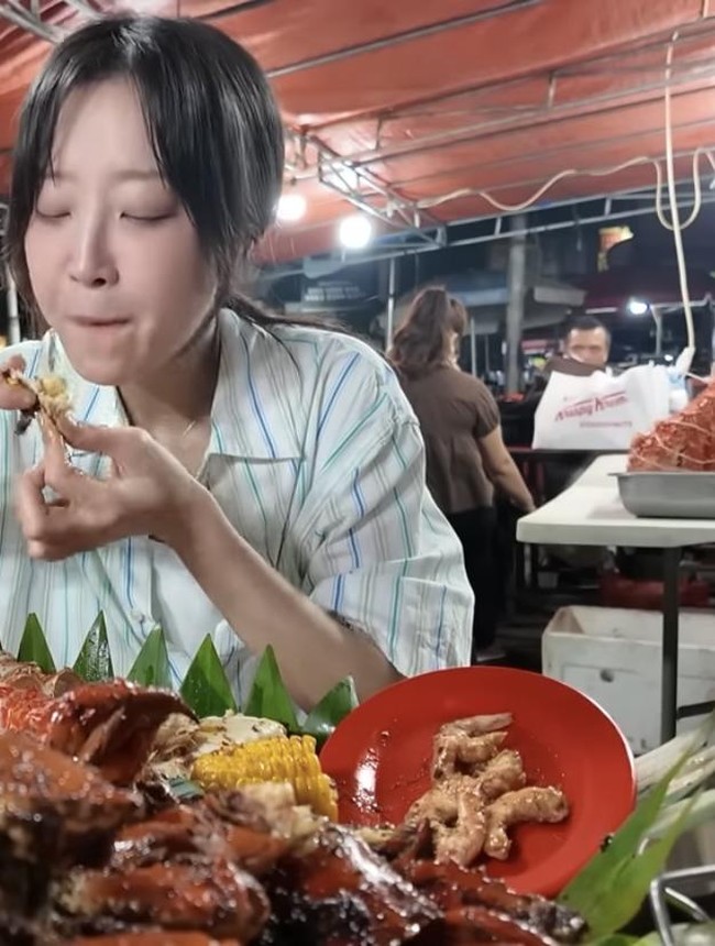 Tzuyang Mukbang di Bandung, Lahap Sate Maranggi dan Seafood Jumbo