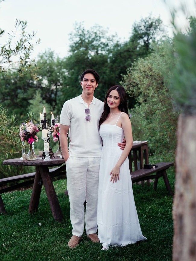 Pesona Syifa Hadju Pakai Dress Rp 3 Jutaan saat Dinner Romantis di Italia