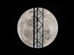 Kalender Astronomi Oktober 2026, Ada 2 Hujan Meteor dan Saturnus Dekat Bumi