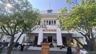 Brievenbus dan Kisah Gedung Pos Tinggalan Belanda di Kota Tua